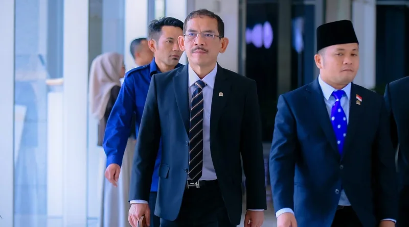Asep Wahyuwijaya Dorong Reformasi Tata Kelola BUMN dan Penegakan Akuntabilitas